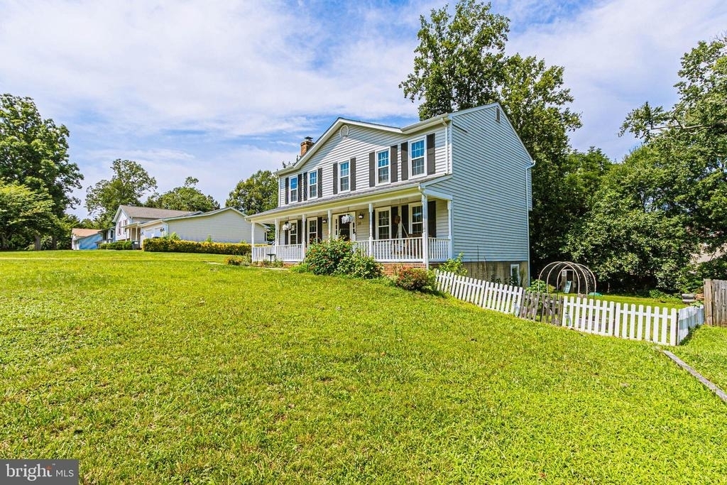 24 Bertram Boulevard - Photo 33