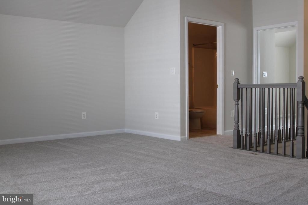 7412 Lees Command Boulevard - Photo 20