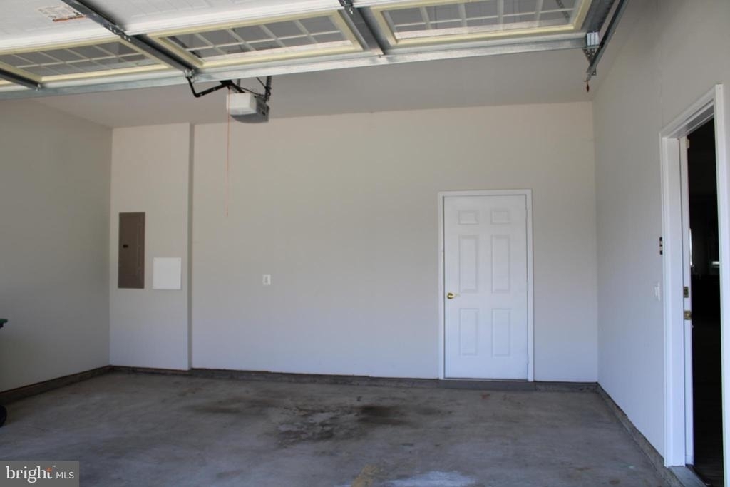 7412 Lees Command Boulevard - Photo 26