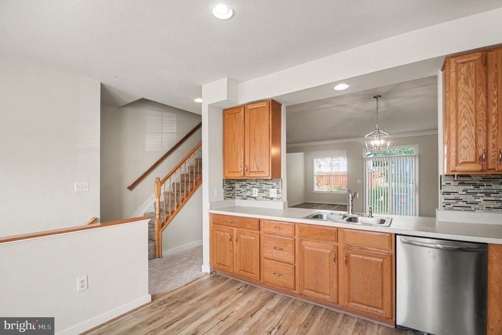 6080 Ticket Way - Photo 4