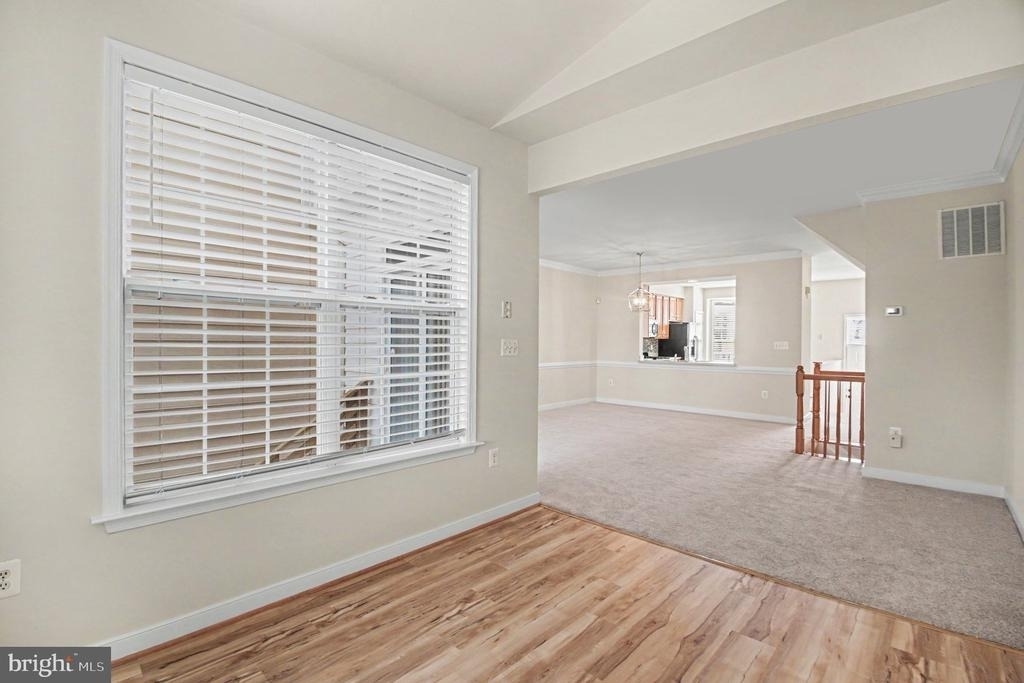 6080 Ticket Way - Photo 8