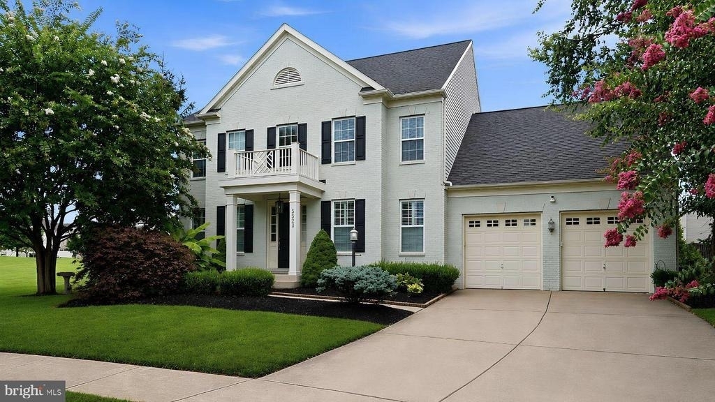5520 Gracelyn Court - Photo 1