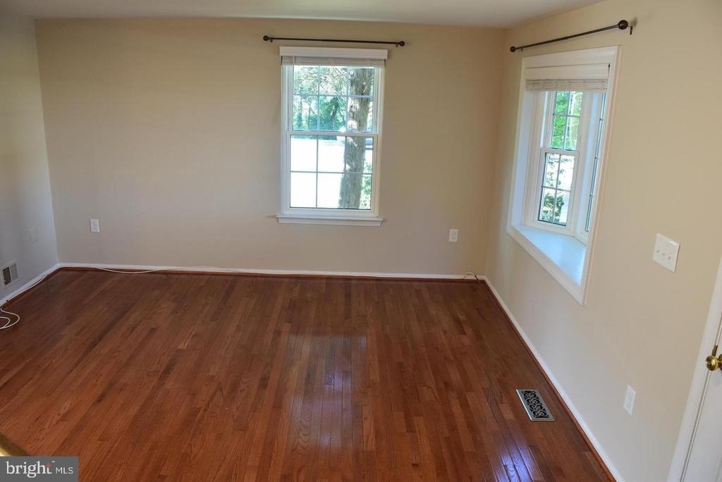 2 Quincy Court - Photo 4