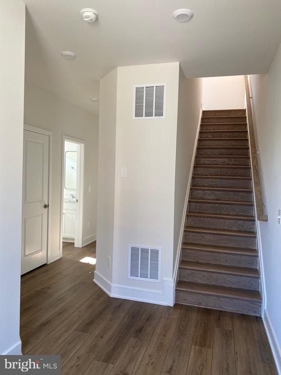 23083 Soaring Terrace - Photo 1