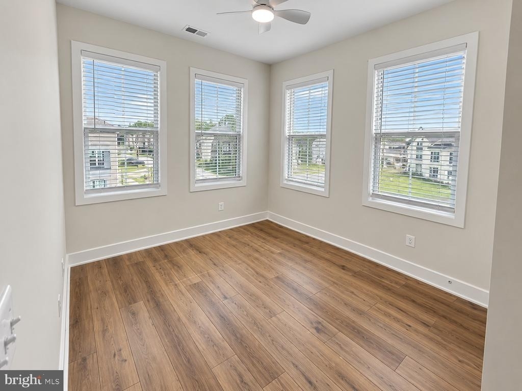 23083 Soaring Terrace - Photo 15