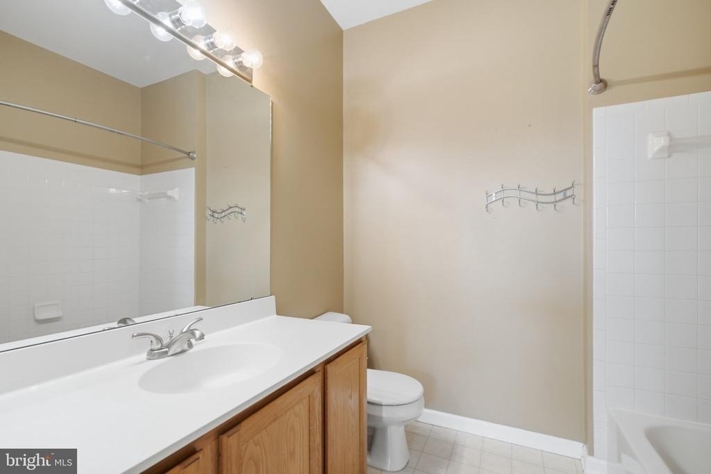46670 Cavendish Square - Photo 12