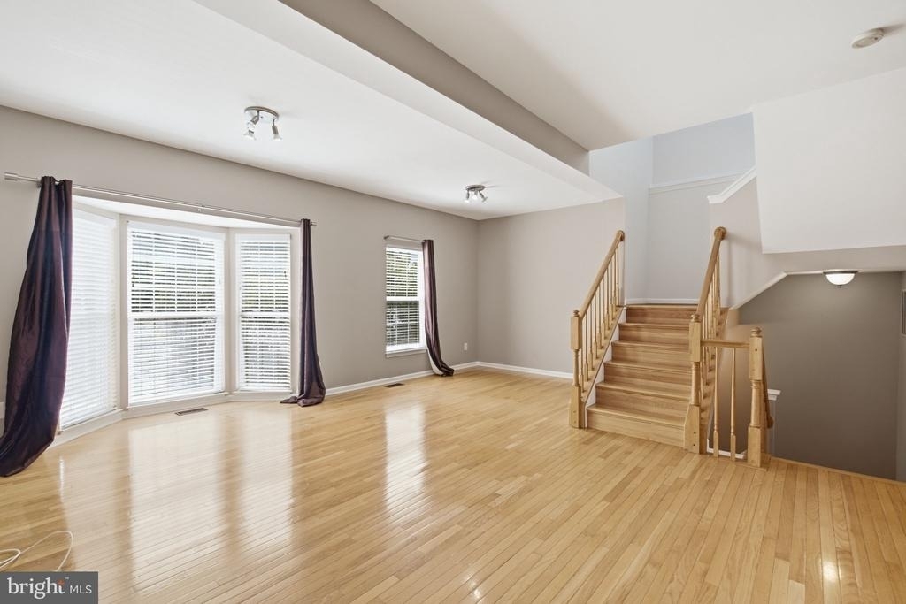 46670 Cavendish Square - Photo 19