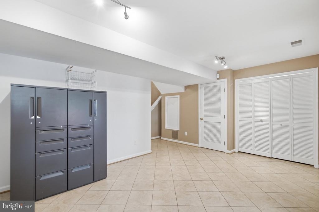 46670 Cavendish Square - Photo 24