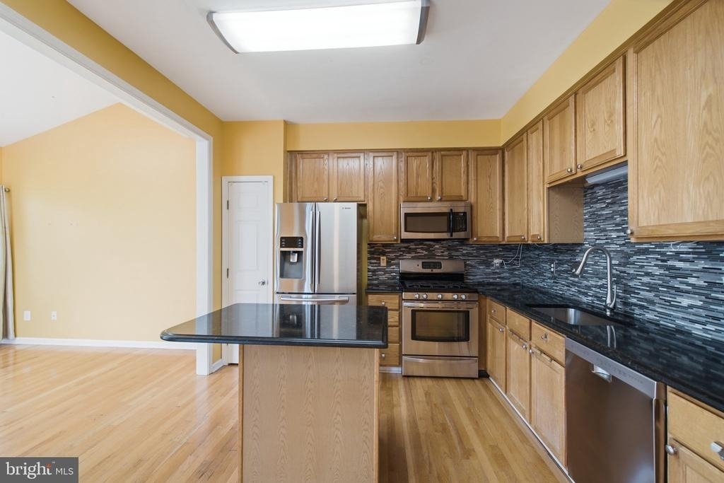 46670 Cavendish Square - Photo 5