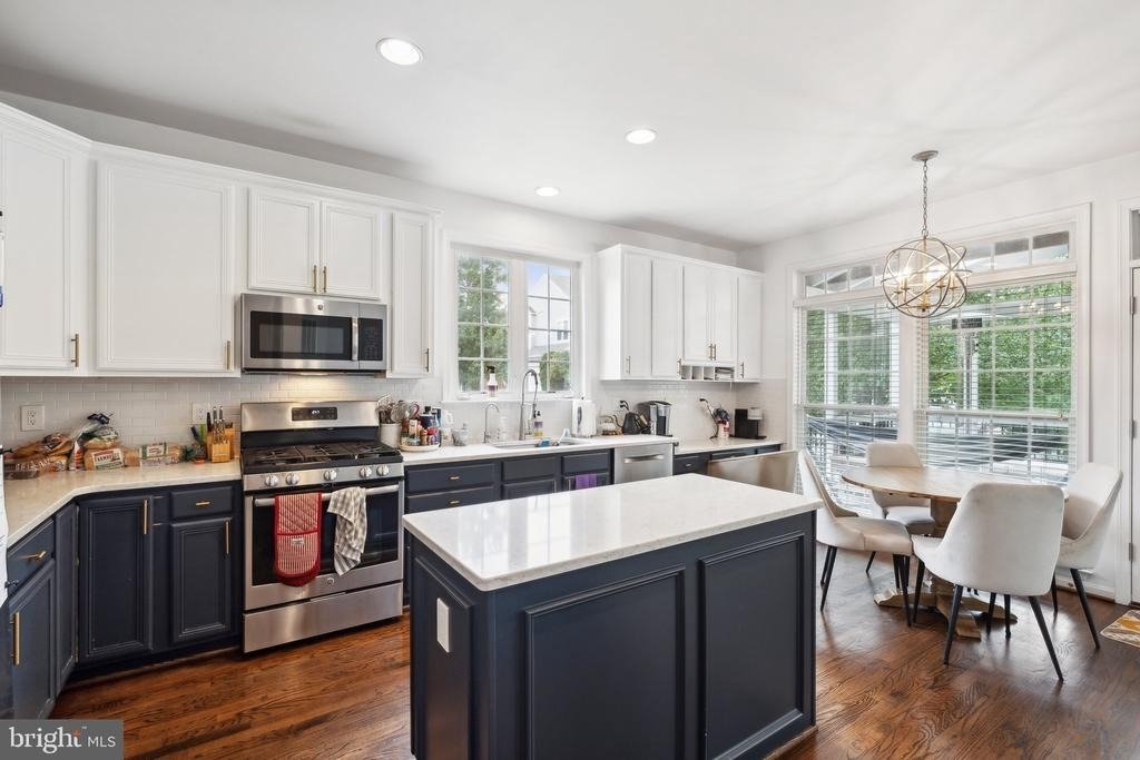 43309 Atherton Street - Photo 11