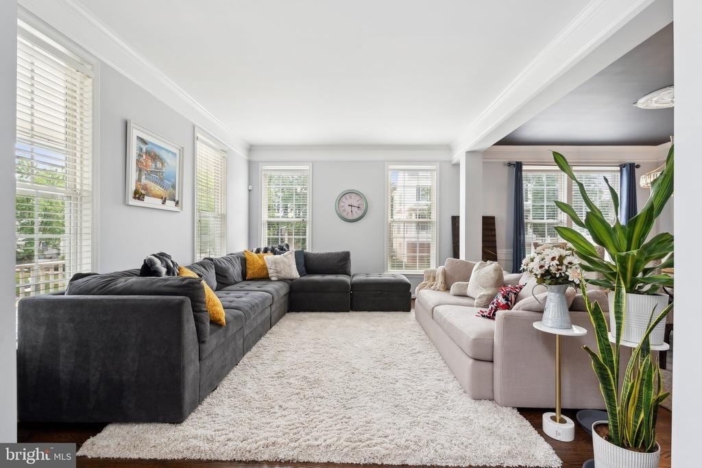43309 Atherton Street - Photo 2