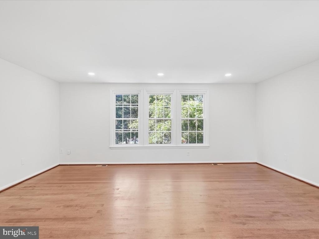 14314 Watery Mountain Court - Photo 8