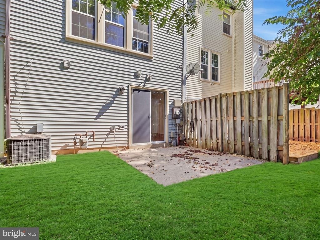 14314 Watery Mountain Court - Photo 32