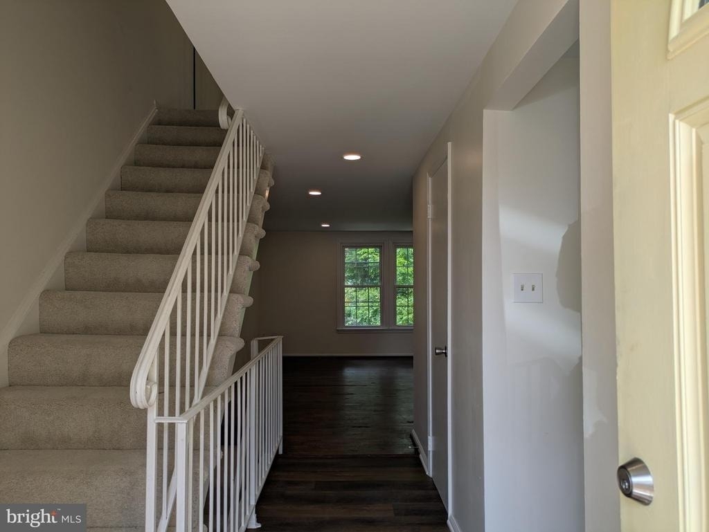14314 Watery Mountain Court - Photo 8