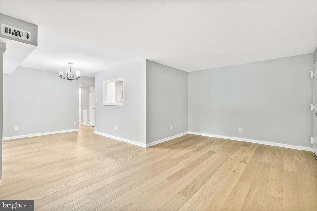 8001 Chanute Place - Photo 10