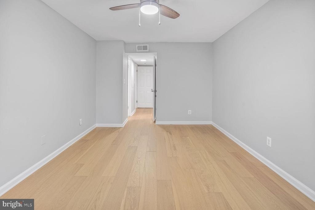 8001 Chanute Place - Photo 17