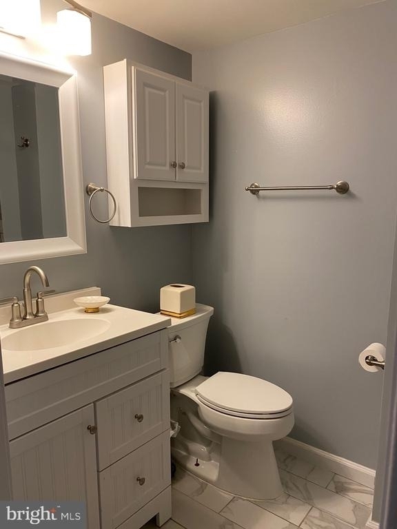 8122 Parkdale Court - Photo 20