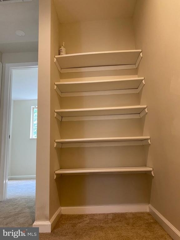 8122 Parkdale Court - Photo 16