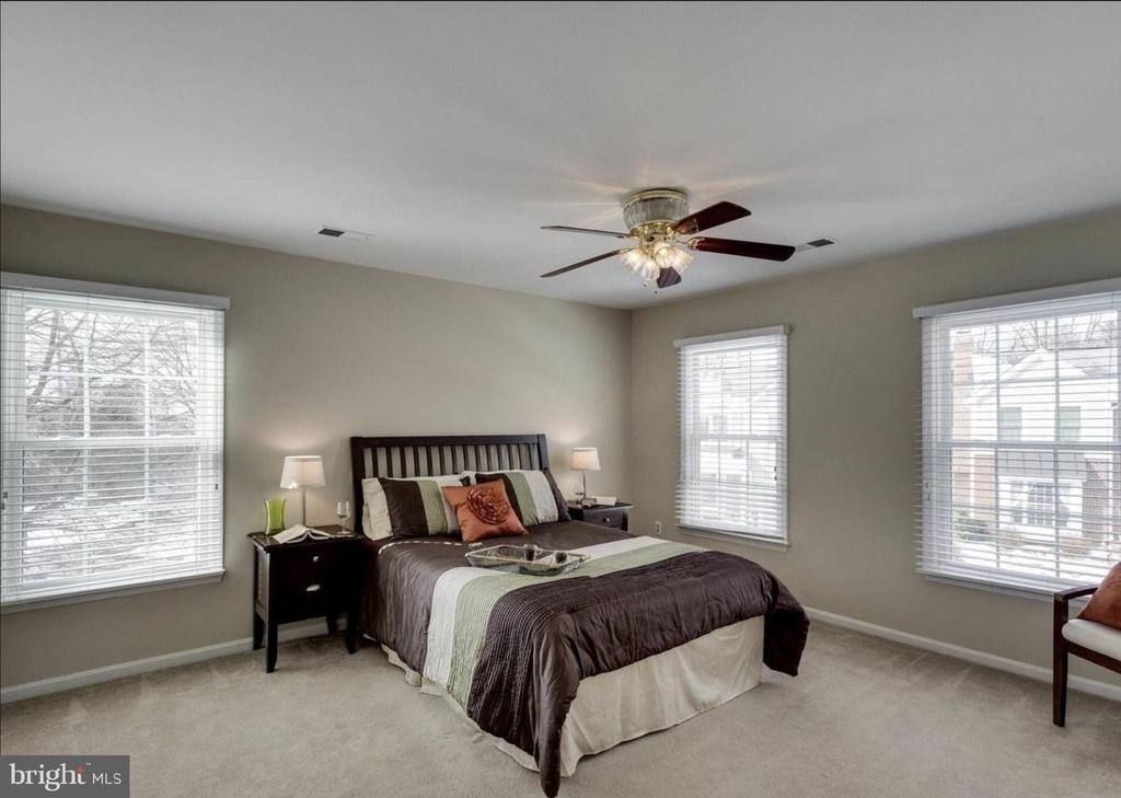5511 Village Center Drive - Photo 5