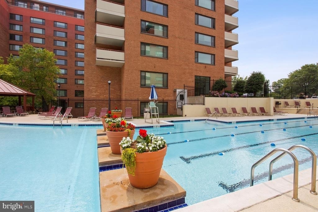 1121 Arlington Boulevard - Photo 31