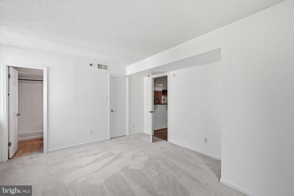 1024 N Utah Street N - Photo 9