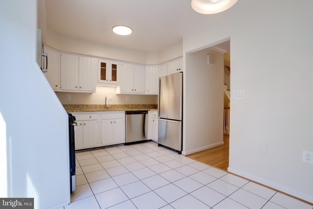 1871 N Adams Street - Photo 12