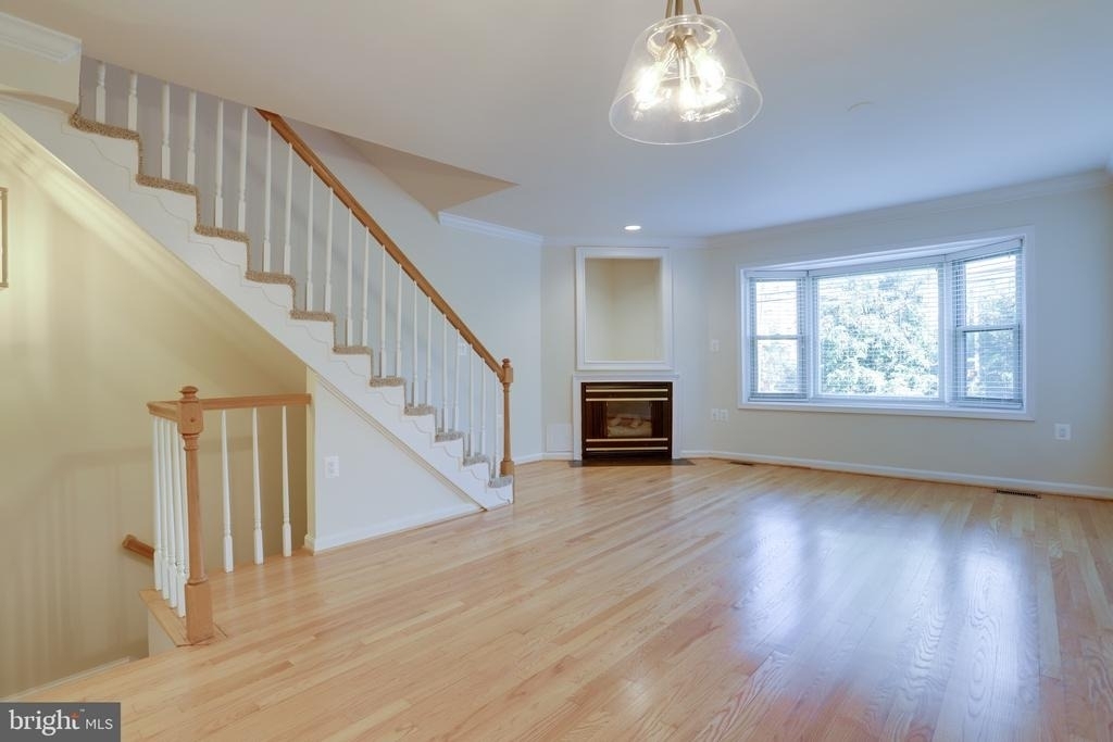 1871 N Adams Street - Photo 16