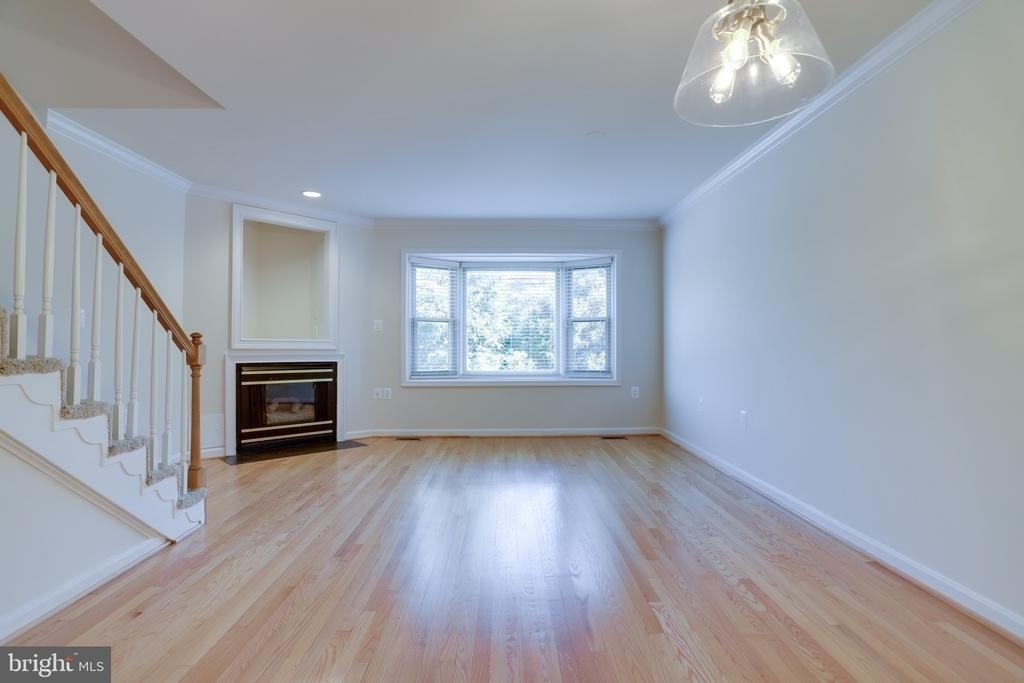 1871 N Adams Street - Photo 15