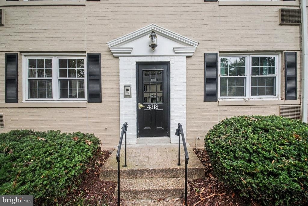 4318 N Pershing Drive - Photo 1