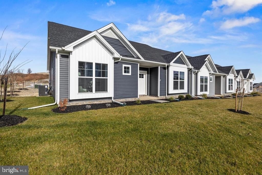 137 Coastal Drive - Photo 0