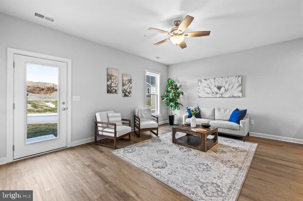 137 Coastal Drive - Photo 4