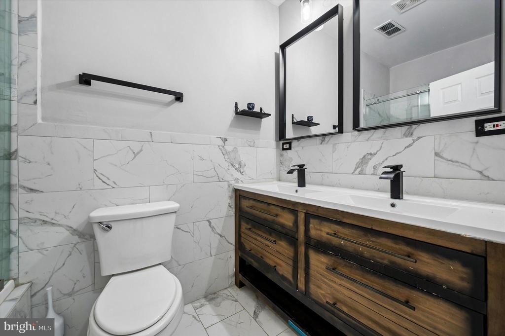 1812 E Albert Street - Photo 10