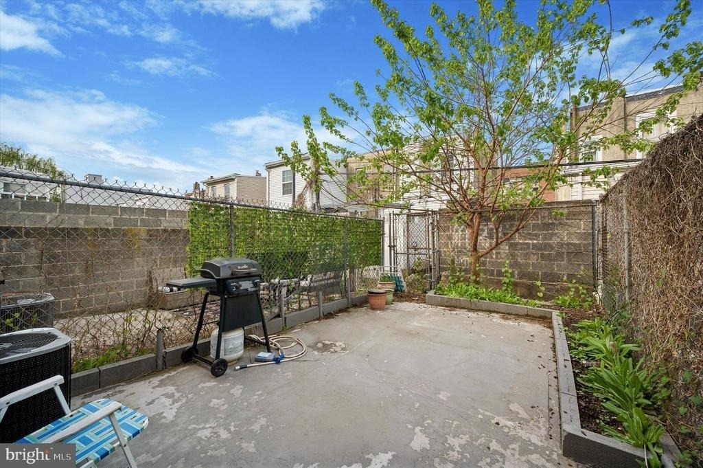 1812 E Albert Street - Photo 7