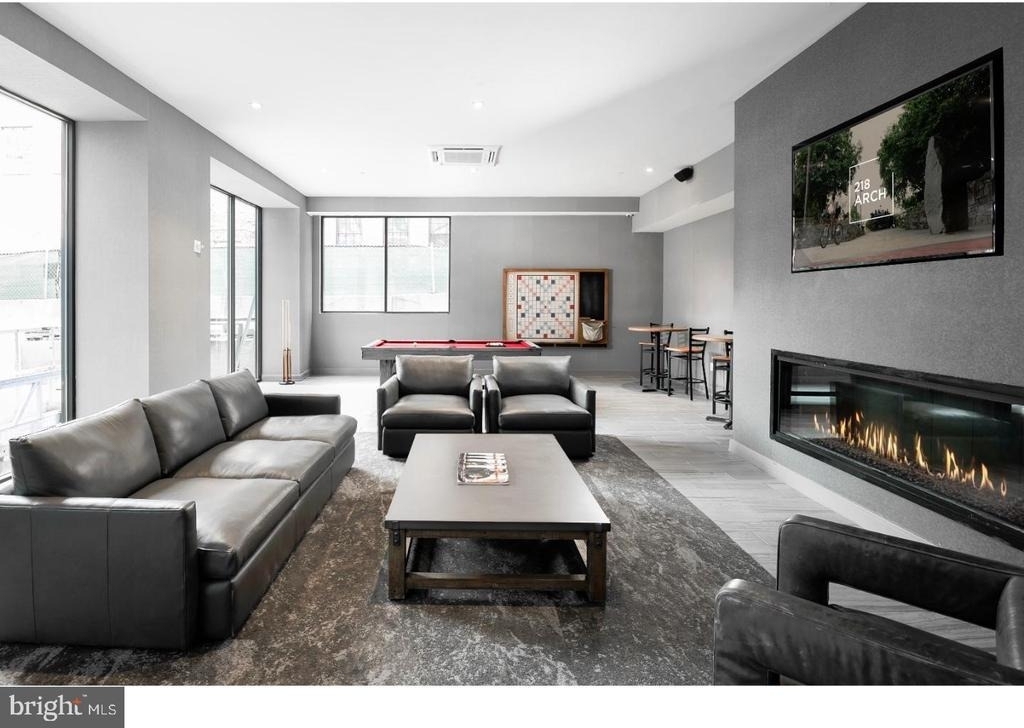 218 Arch Street - Photo 13