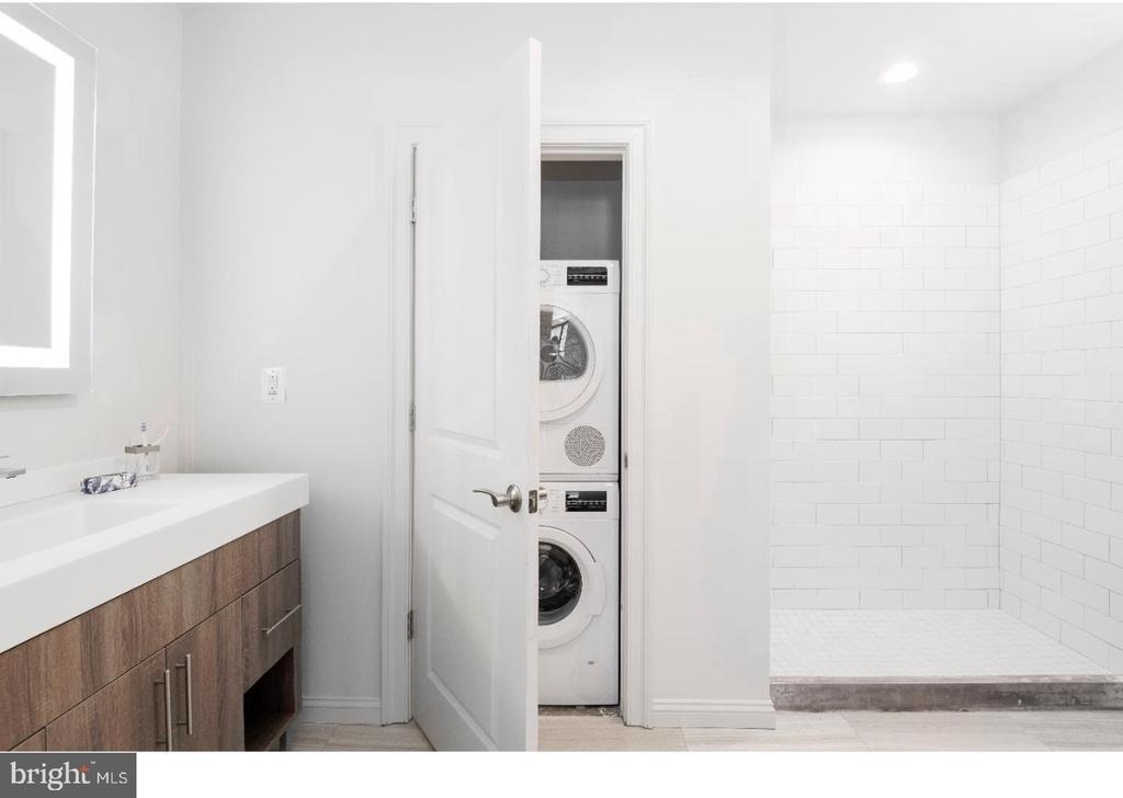 218 Arch Street - Photo 25
