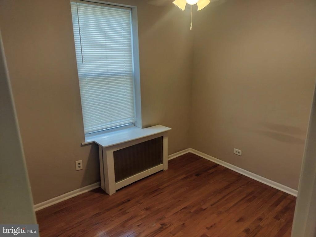 1622 E Passyunk Avenue - Photo 6