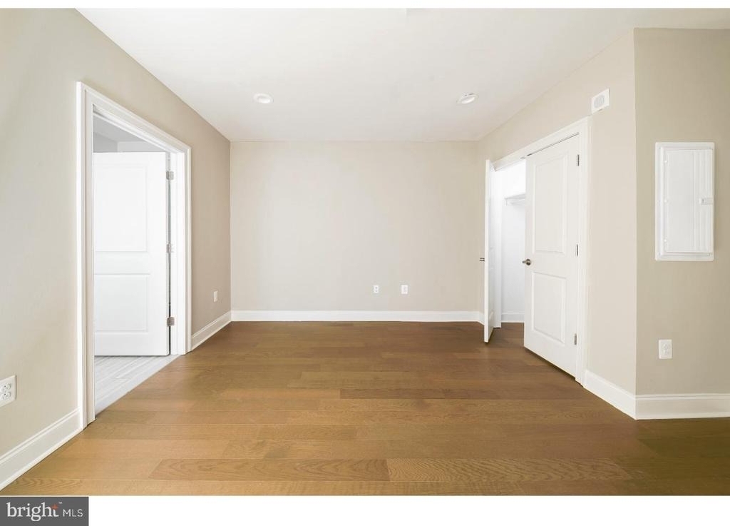 218 Arch Street - Photo 24