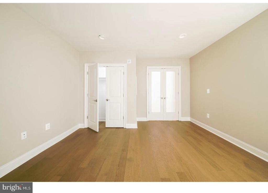 218 Arch Street - Photo 23