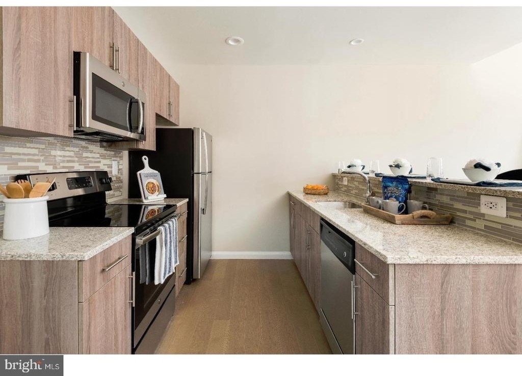 218 Arch Street - Photo 1
