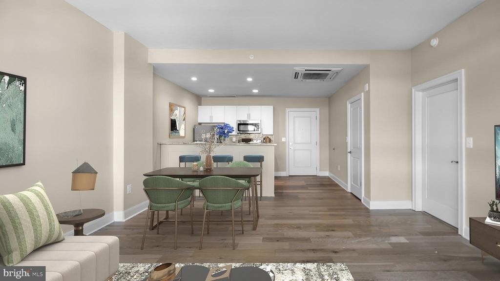 235 N Columbus Boulevard - Photo 33