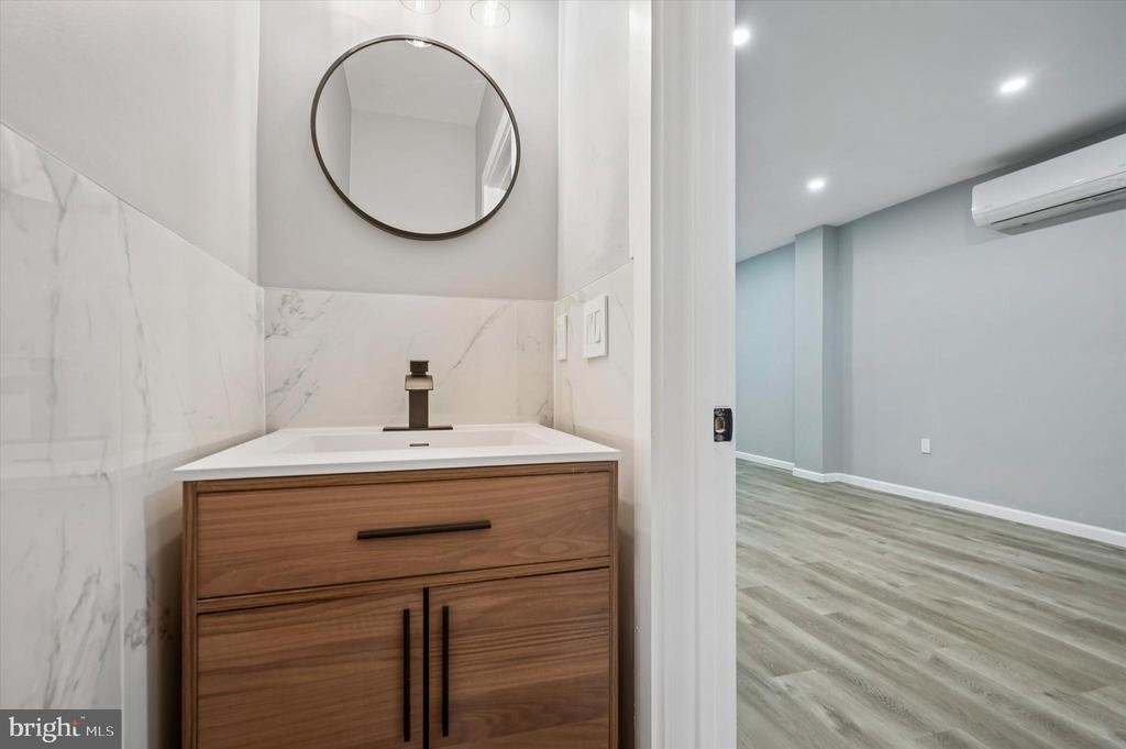 547 S Yewdall Street - Photo 7
