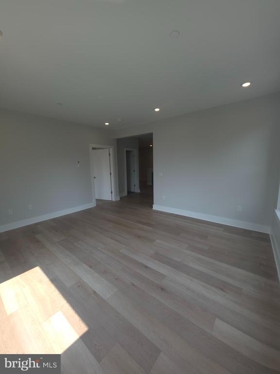 3503 Midvale Avenue - Photo 38