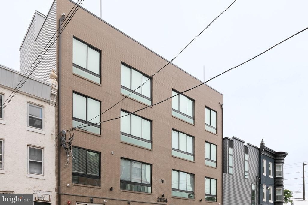 2054 N 2nd Street - Photo 2