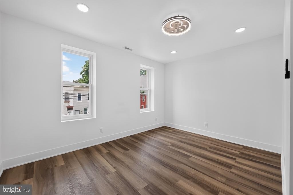 807 N 42nd Street - Photo 14