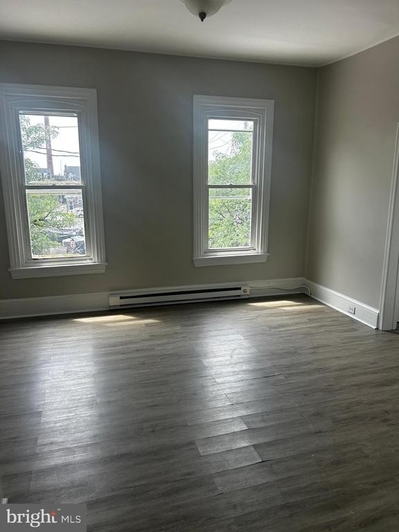 529 King Street - Photo 1