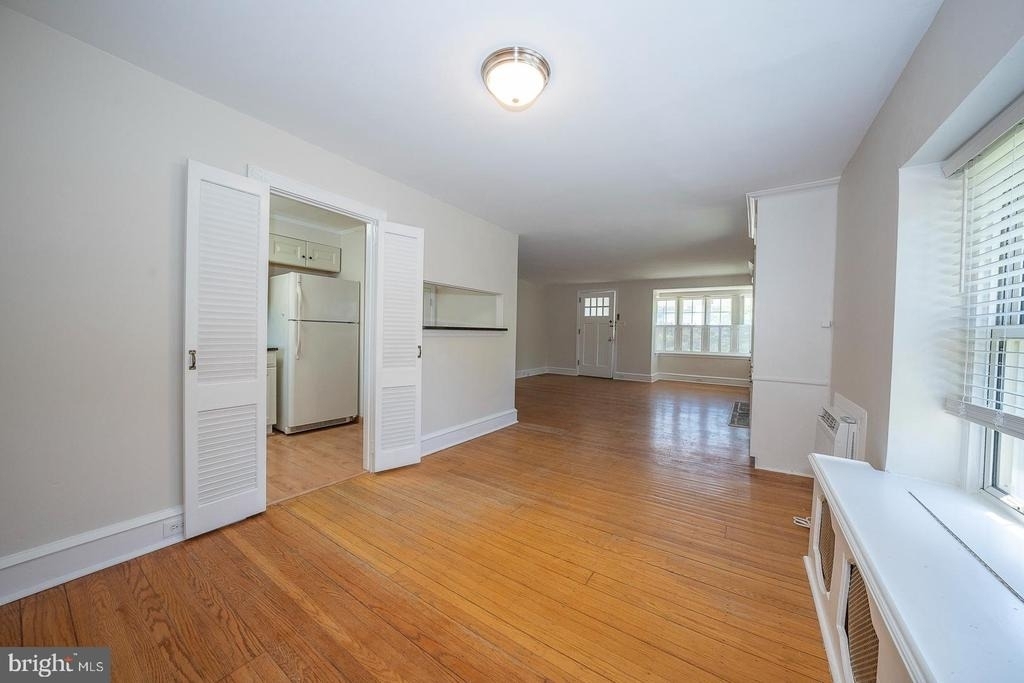 214 Harrogate Road - Photo 8