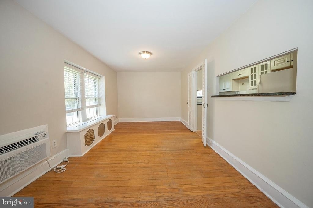 214 Harrogate Road - Photo 7