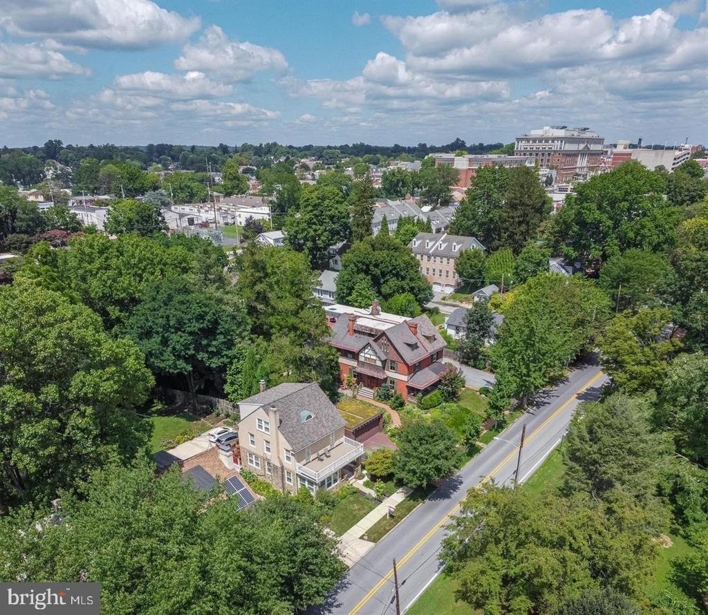 605 W Miner Street - Photo 33