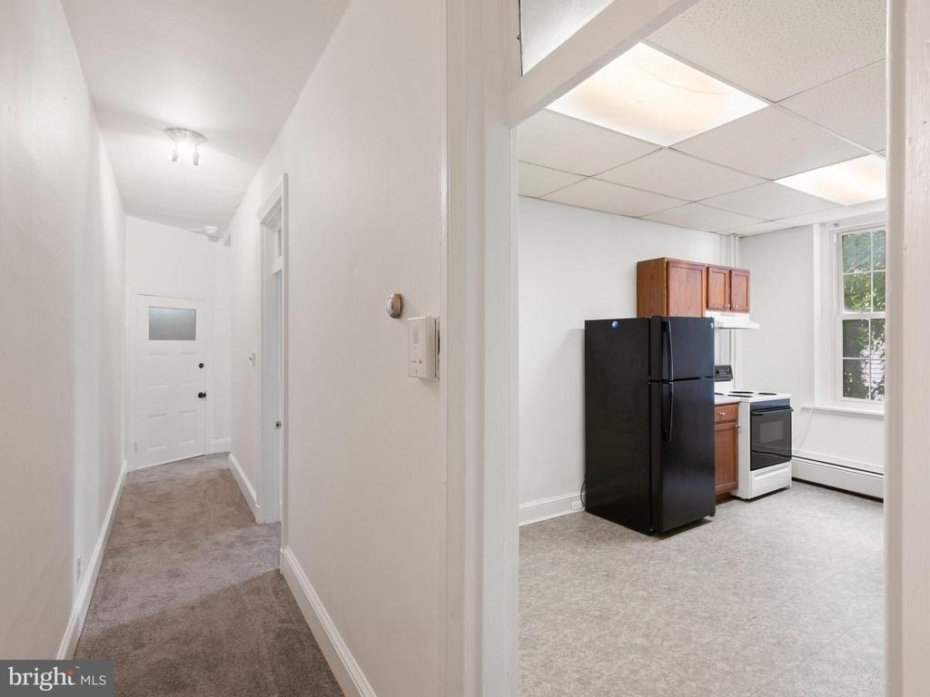 605 W Miner Street - Photo 14