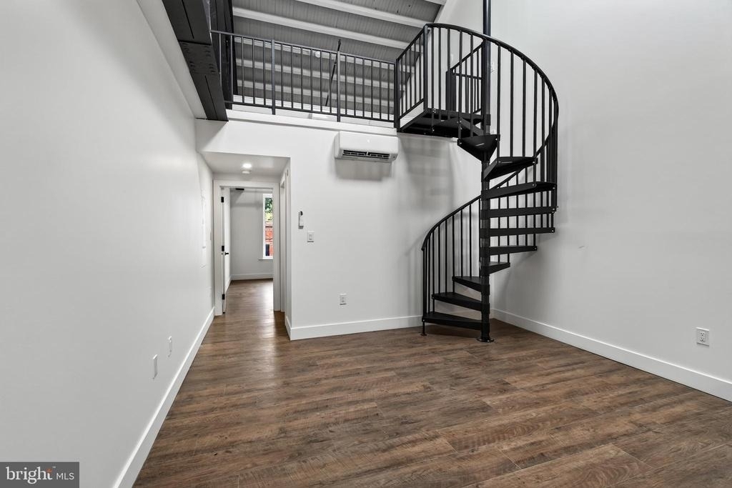 123 S Main Street - Photo 6